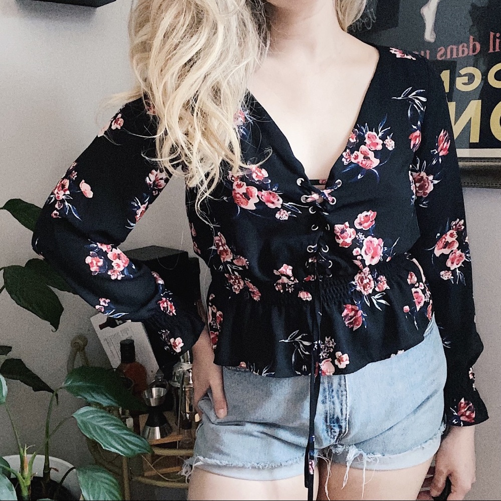 H&M Floral Print Peplum Blouse